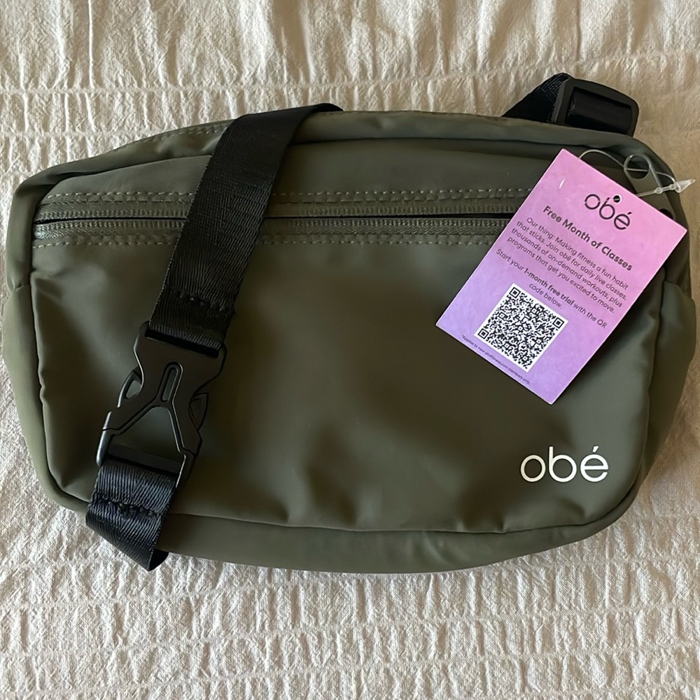 Obe’ Waist Crossbody Bag in Olive NWT